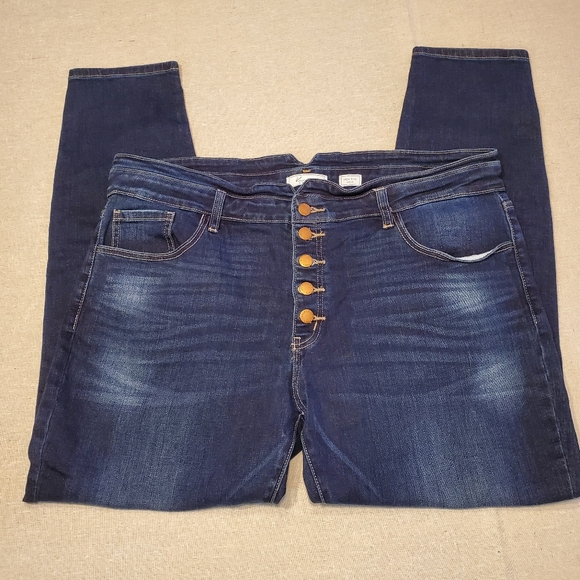KanCan Denim - KanCan 6 Button Fly Signature High Rise Skinny Size 36